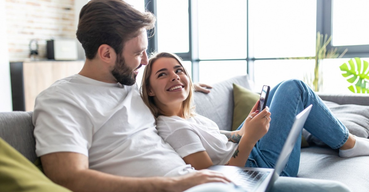 Couple : Une Psychologue Diplômée De Havard Dévoile Les Phrases à ...